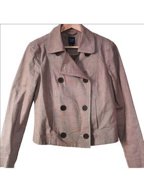 Gap Double breasted short blazer. Size small. Beige. EUC